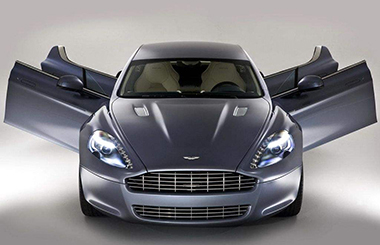 英國(guó)制造業(yè)再寫狂想曲 阿斯頓馬丁和RR宣布聯(lián)手打造空中跑車